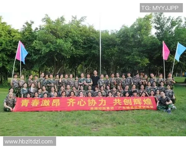 成都滑板队:个人能力提升与团队协作的完美结合探讨 成都滑板队:个人能力提升与团队协作的完美结合探讨